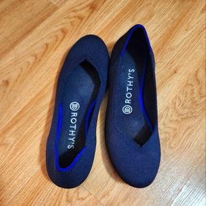 Rothys Flats - Navy Blue -Size 8